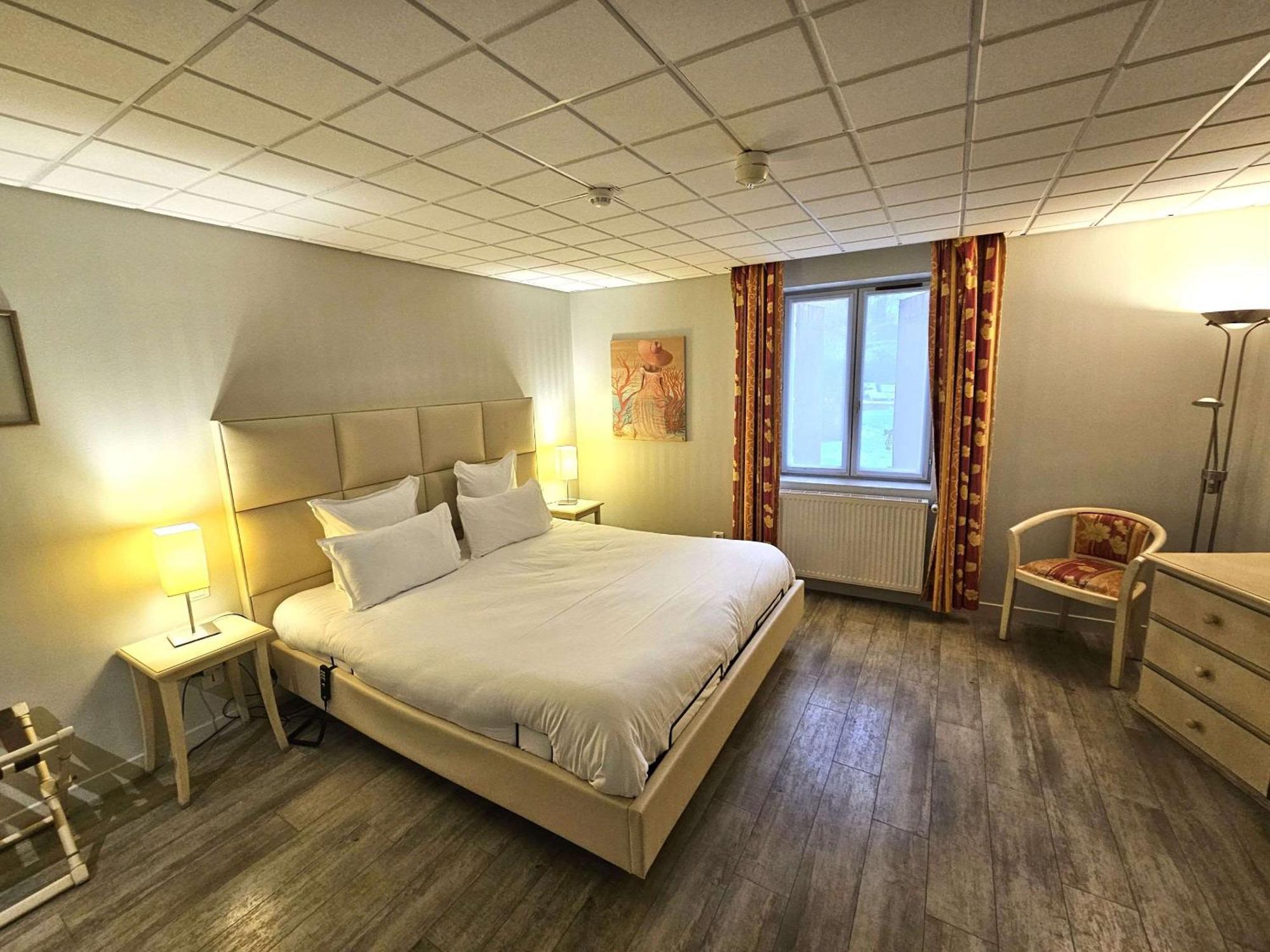 Auberge Du Lac, Sure Hotel Collection By Best Western Mesnil-Saint-Père Exteriör bild